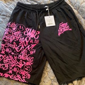 SOLD🚨🚨 Adika Black Shorts 💖💖